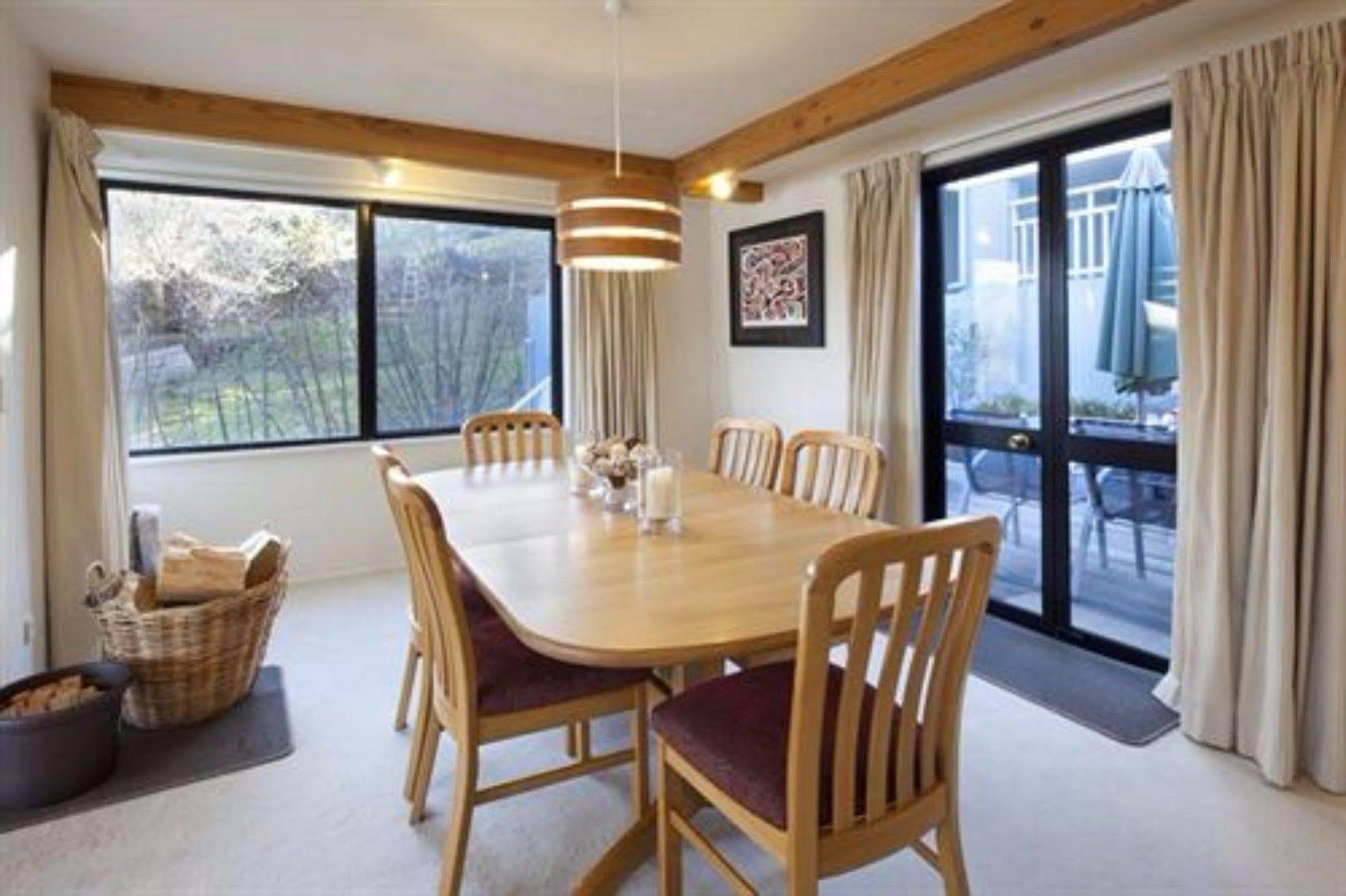 Apartments At Spinnaker Bay Queenstown Eksteriør bilde